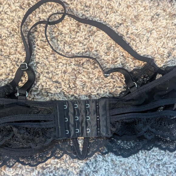 Thistle and Spire Kane V-Wire Bra, 32D, Black - Picture 4 of 6